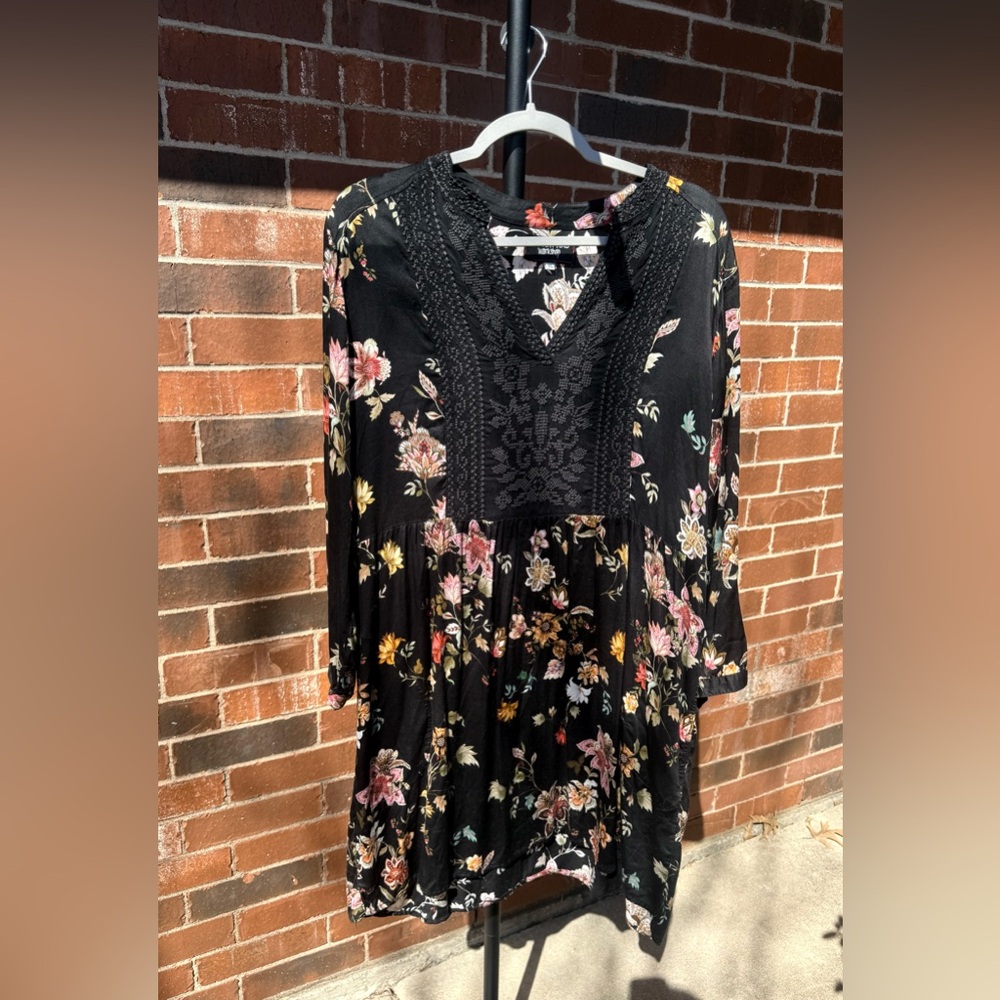 Johnny Was Workshop Floral Embroidered Tunic Blouse Mini Dress - Size XL
